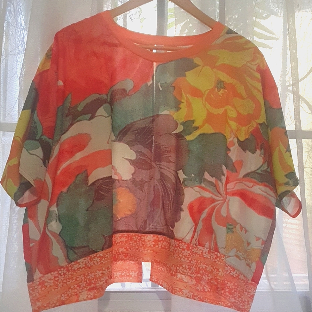 Zara W&B Collection Floral Oversized Top